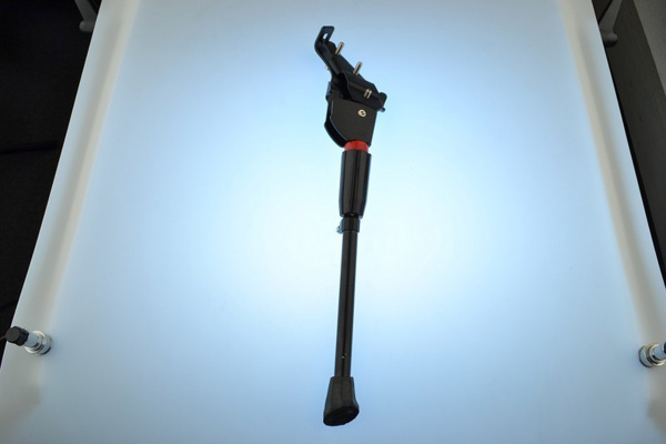 Подножка алюм. JK7751, на перо, на 26", черная